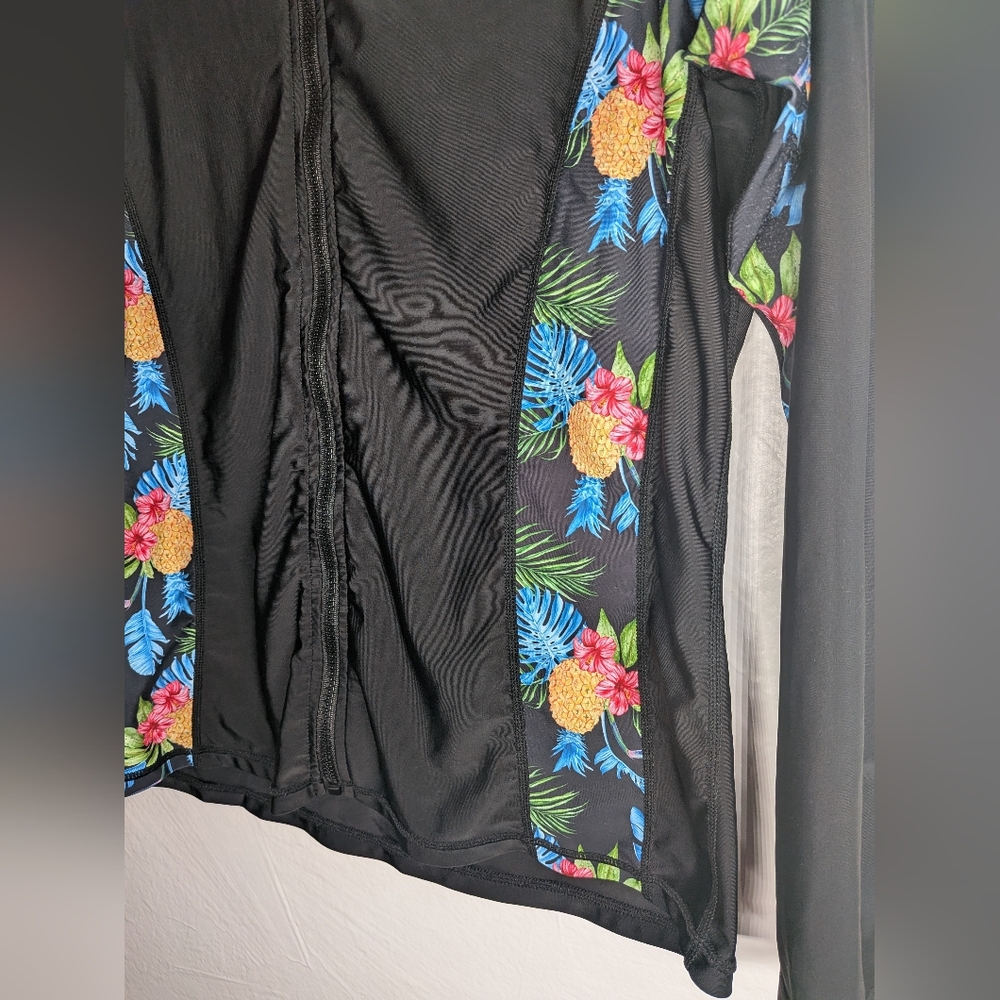 Tropical Floral Pineapple Rash Guard Swim Shirt Size XL NWOT - Picture 5 of 6